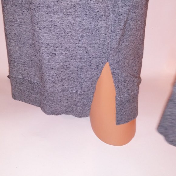 Athleta Sweater Small Gray Marl Long Sleeve Side Slits Crew Neck Pit to Pit 20.5 - Picture 5 of 10